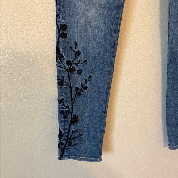 DRIFTWOOD WOMENS DENIM - Picture 7 of 8